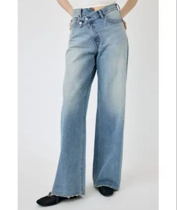 MOUSSY cross waist wide straight