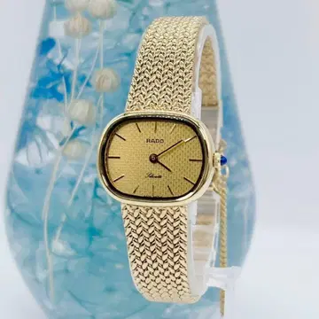 라도 실루엣 쿼츠 손목시계