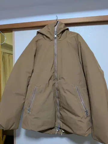 GORE-TEX INFINIUM 베이지 자켓