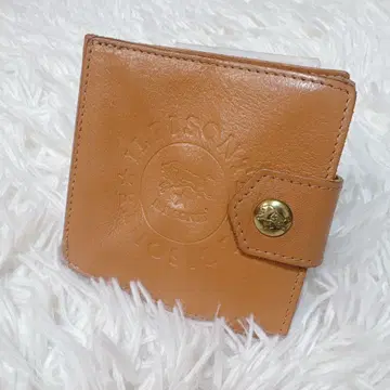 ILBISONTE 일비종떼 이단 접이 빅 로고 골드 버튼