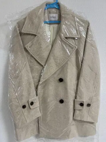 베이지 울 피 코트