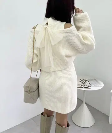 NICE CLAUP 2장 세트 백리본 니트 원피스