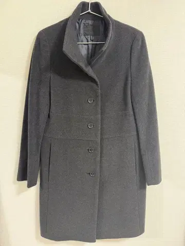 그레이 롱 코트 버튼 포함