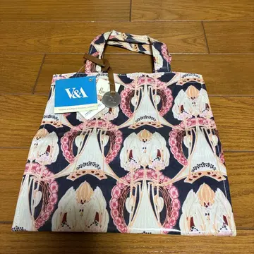 [ 미사용 새상품 ] Harrods 해롯 토트백 참 포함