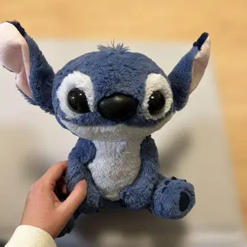 스티치 봉제 인형