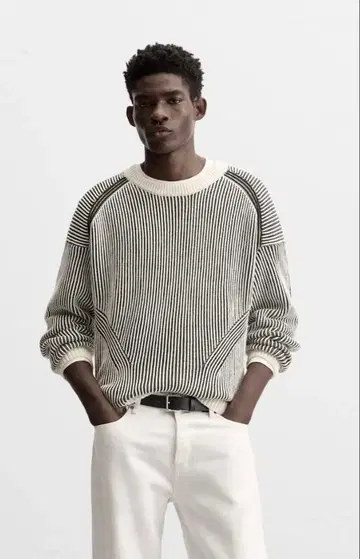 새상품급 ZARA 텍스처 니트 남성용 M 사이즈