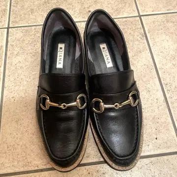 다이애나 블랙 로퍼