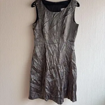 ESPRIT 실버 슬리브리스 원피스