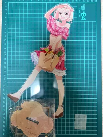 리코리스 리코일 니시키기 치사토 특대형 아크릴 스탠드