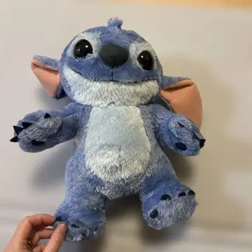 스티치 봉제 인형