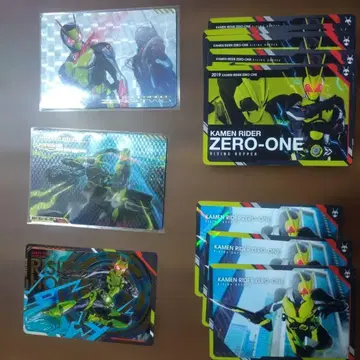 가면라이더 스크래치 카드다스 01 02 세트