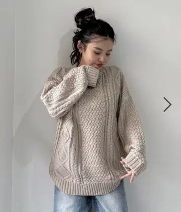 푸우 씨 기획 코지 니트 튜닉 베이지 케이블 니트