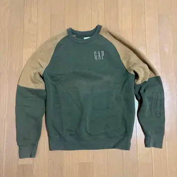 GAP 구제 맨투맨