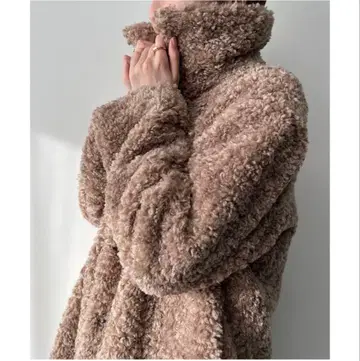 새상품급*BABYLONE*푸들 스텐카라 코트