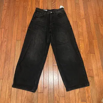 ZARA 엑스트라 배기 핏 청바지