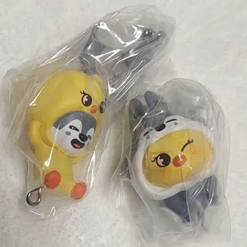 스키즈 SKZOO 가챠 꼬옥잡아 이어폰줄걸이 2개 세트