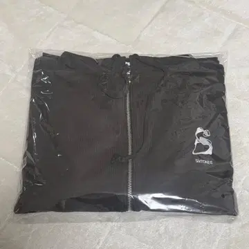 SixTONES MILESixTONES 후드티