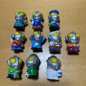 울트라맨 미니 피규어 손가락 인형 세트