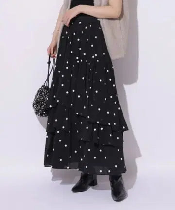 1회 착용 Mystrada 랜덤 캉캉 스커트 이번 시즌 도트