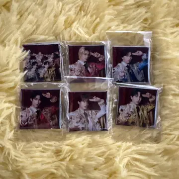 M!LK 캔뱃지 시부야 POP UP