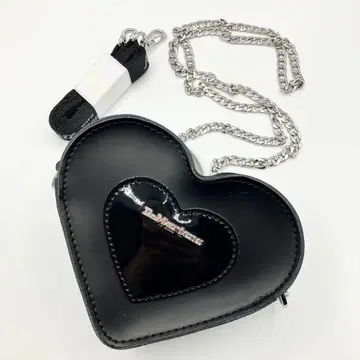 [새상품급] Dr.Martens 닥터마틴 미니 하트 숄더백