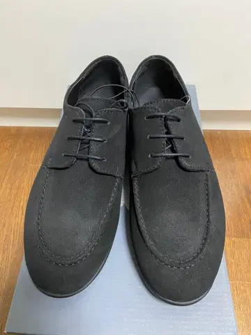 미사용 새상품 gu 가죽 플랫슈즈 25cm 블랙 소가죽 가죽 신발 지유