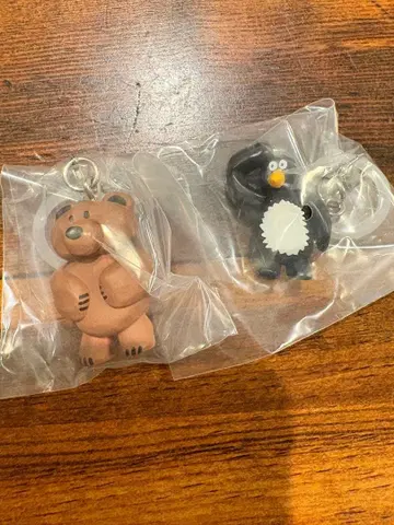 DAISUKE KONDO 메지루시 액세서리 2점 가챠 곰 펭귄