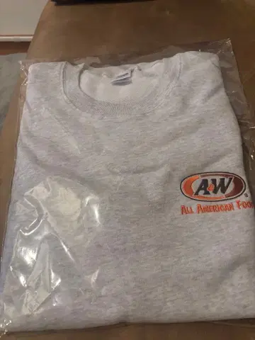 오키나와 A&W 매장 한정판 맨투맨 XL 자수 로고