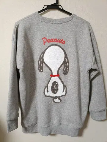 택 포함 미사용품 스누피 맨투맨 트레이닝복