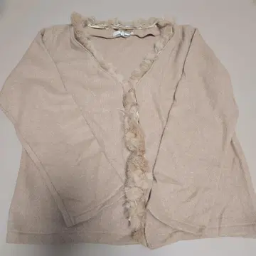 23구 퍼 탈부착 가능 베이지 가디건 44