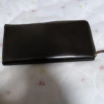 블랙 장지갑 지퍼 포함