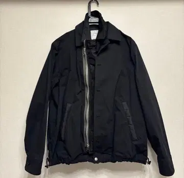 sacai 블랙 점퍼 24-03356M 사이즈 2