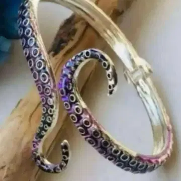 옥토퍼스 보라색 옥타 문어 빨판 뱅글 우츠보 심해의 상인 쌍둥이