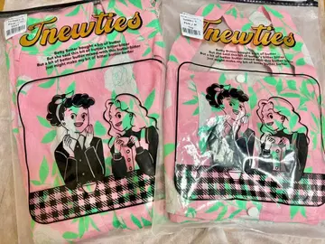 Tnewties 셋업 파란색 아이쉐도우를 눈꺼풀에 바르고 M 사이즈