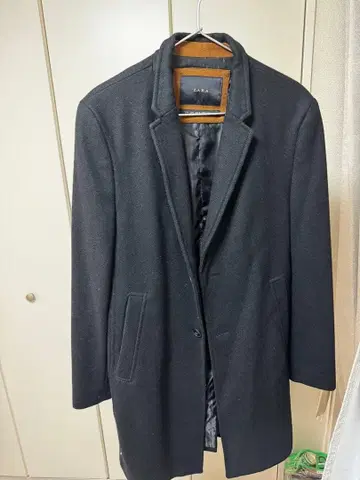 ZARA 블랙 체스터 코트 S