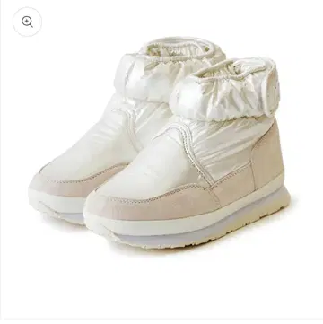 [새상품] 스노우 부츠 화이트 보아 발수 경량 숏 RUBBER DUCK