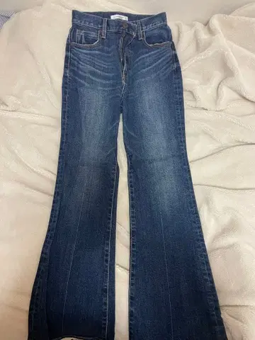 MOUSSY 하이웨스트 플레어 데님 24인치