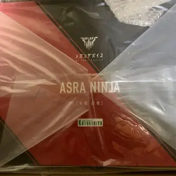 혜택 포함 메가미 디바이스 아수라 닌자 2/1 스케일 피규어