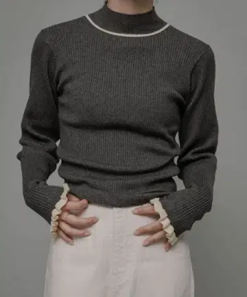 URBAN RESEARCH 소매 프릴 하이넥 풀오버