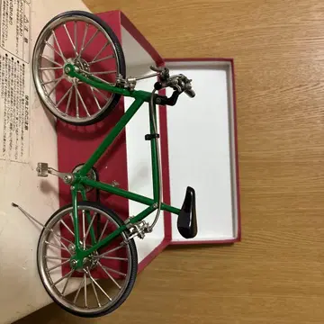 그린 컬러 모델 자전거 메탈 휠 박스 포함