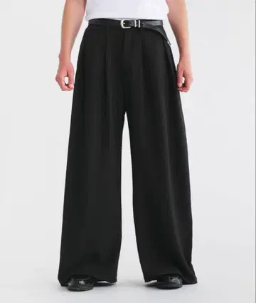 Regen Glanz 슬랙스