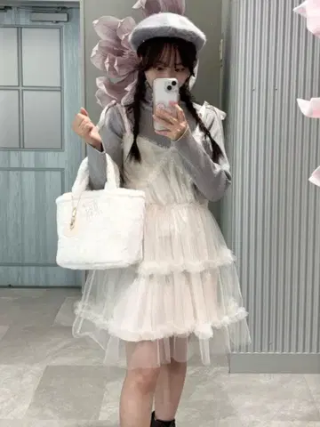 미니 프릴 튤 어깨 리본 피스체 마제스틱 레곤