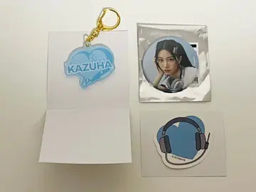 카즈하 캔뱃지 아크링 키링 스티커 UNFORGIVEN JP