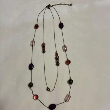 보라색과 핑크색 롱 목걸이