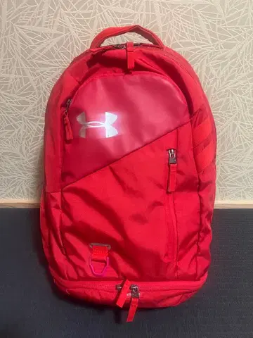 언더아머 백팩 레드 약 30L