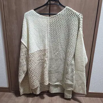 아이보리 비대칭 오픈 니트 FREESIZE