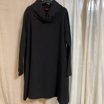 코타케 마사루 블랙 면 터틀넥 튜닉 루즈핏 2L 미사용 새상품