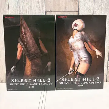 SILENT HILL 2 레드 피라미드 싱/버블 헤드 간호사 피규어