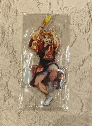 귀멸의 칼날 렌고쿠 쿄쥬로 아크릴 스탠드