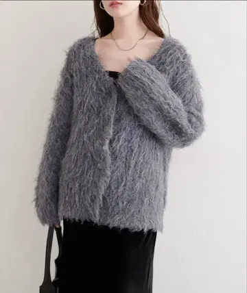 내추럴 꾸뛰르 샤기 가디건